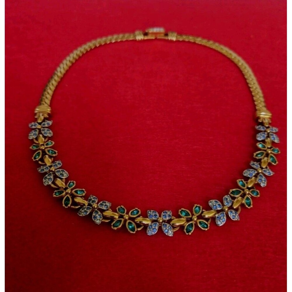 Swarovski Signed Blue Teal Crystal Quatrefoil Flower Gold Plated Necklace Estate - Picture 6 of 15